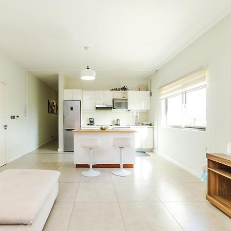 Beachcove Apartment 9 In Pereybere Pereybere Beach Dış mekan fotoğraf
