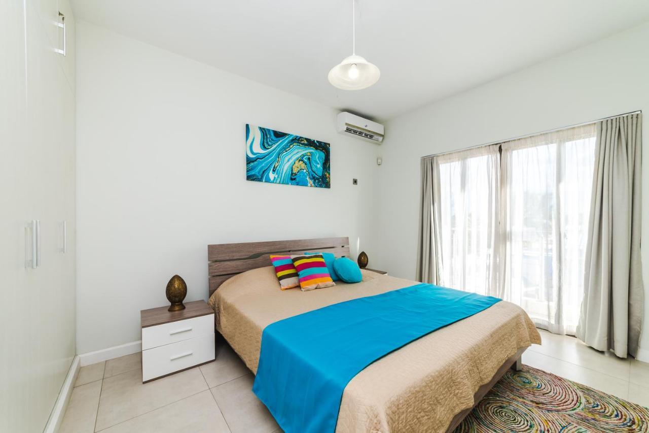Beachcove Apartment 9 In Pereybere Pereybere Beach Dış mekan fotoğraf