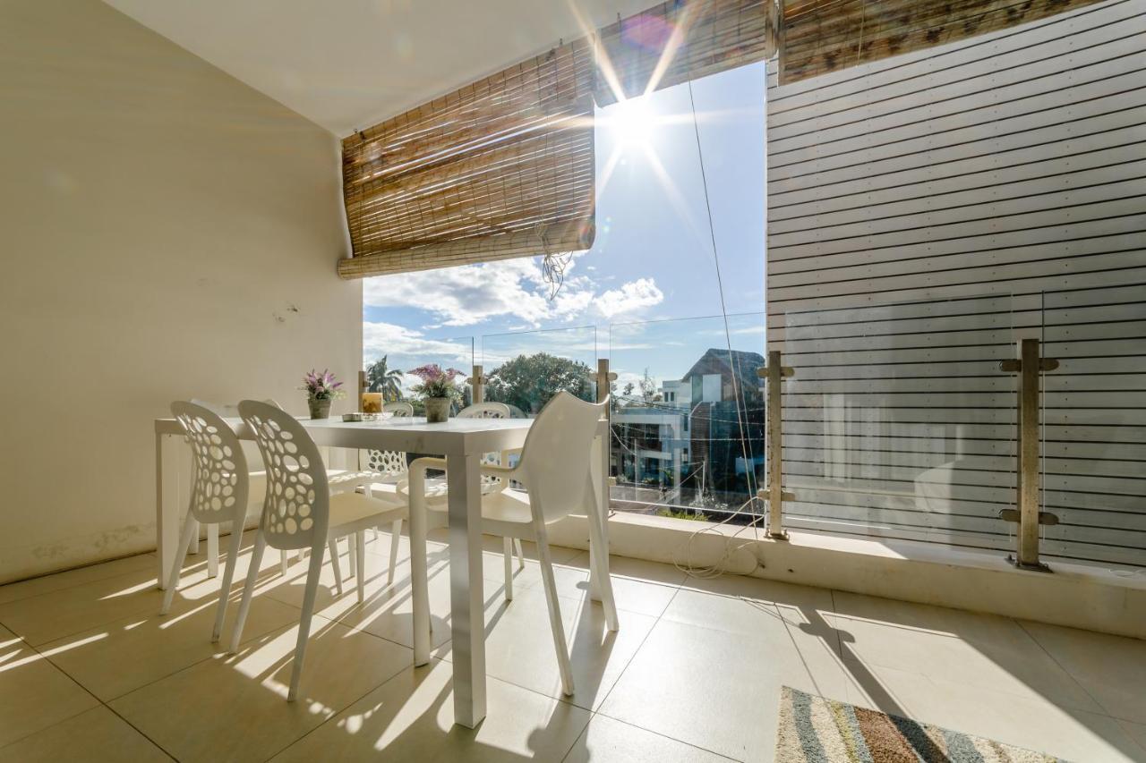 Beachcove Apartment 9 In Pereybere Pereybere Beach Dış mekan fotoğraf