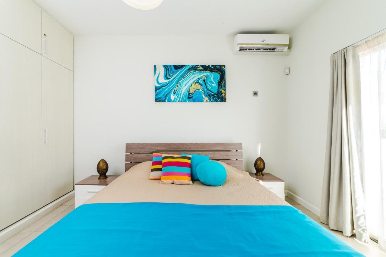 Beachcove Apartment 9 In Pereybere Pereybere Beach Dış mekan fotoğraf